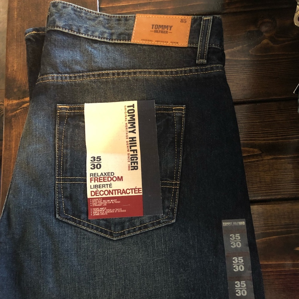 Men’s Tommy Hilfiger Jeans 35x30 - Picture 2 of 4